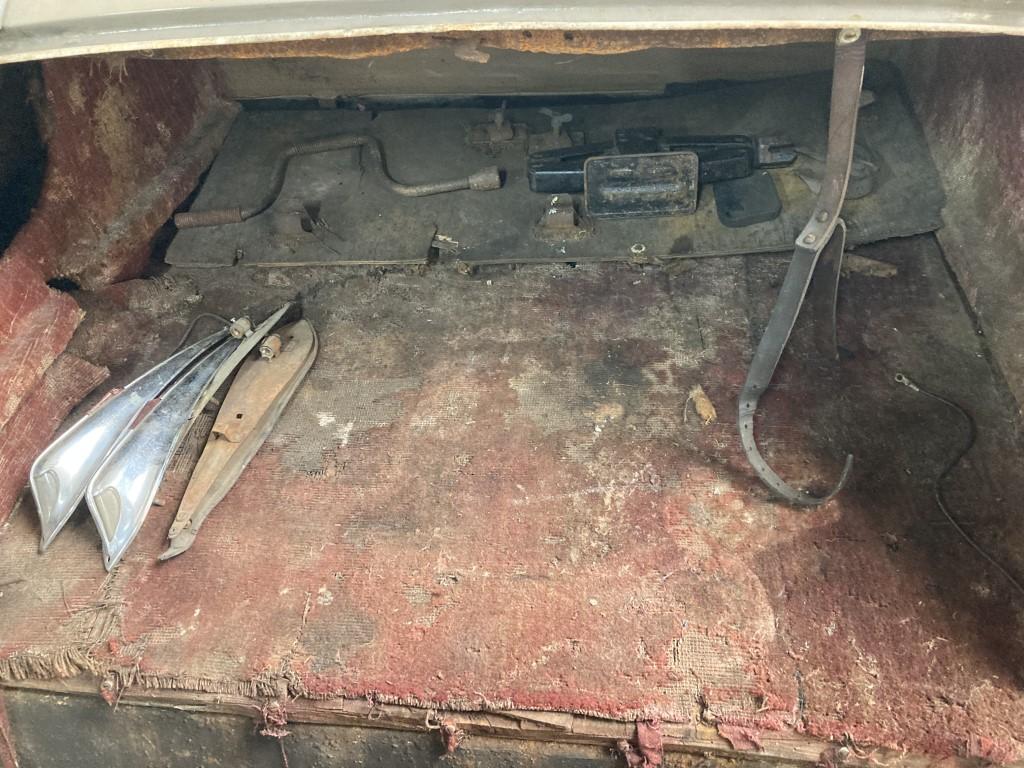 1949 Talbot T26 Saloon (RHD)