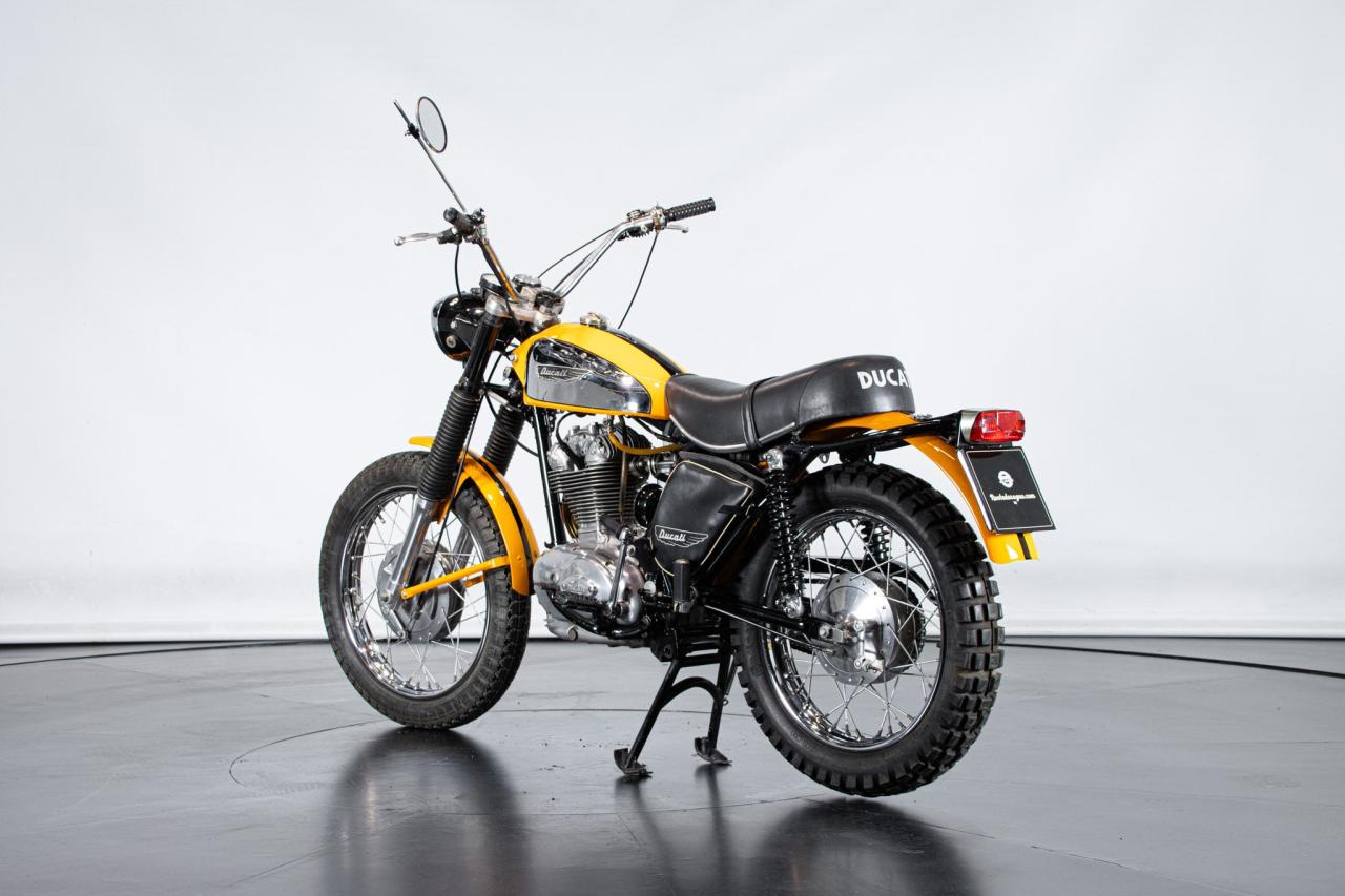 1971 Ducati 250 SCRAMBLER