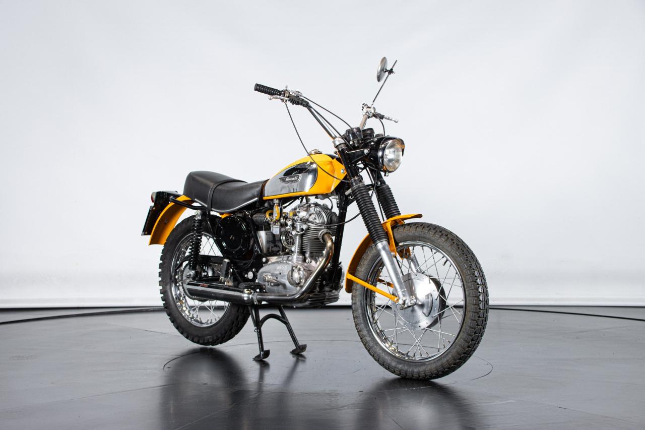 1971 Ducati 250 SCRAMBLER