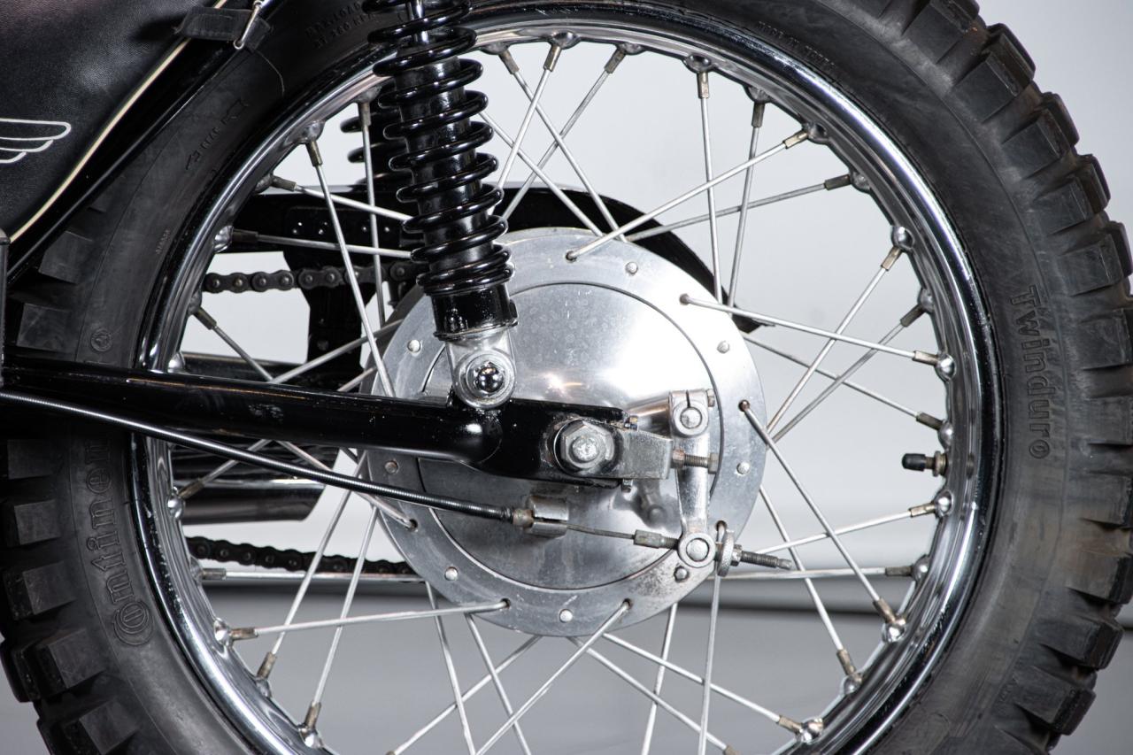 1971 Ducati 250 SCRAMBLER