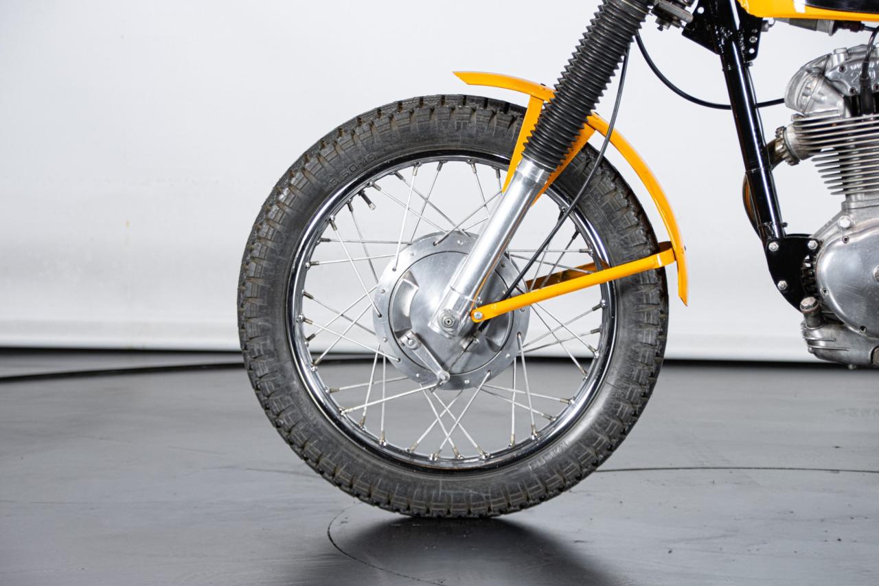 1971 Ducati 250 SCRAMBLER