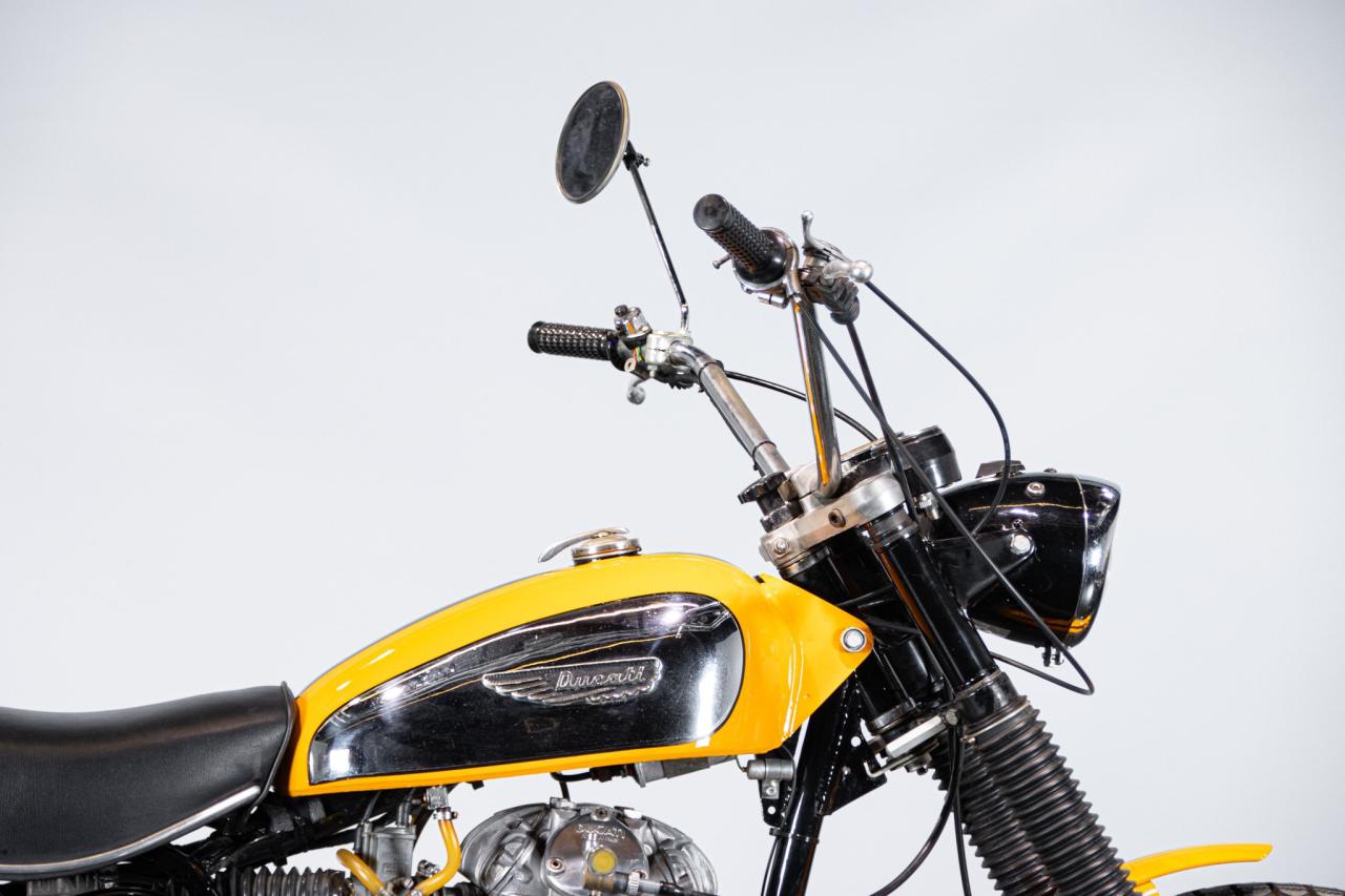 1971 Ducati 250 SCRAMBLER