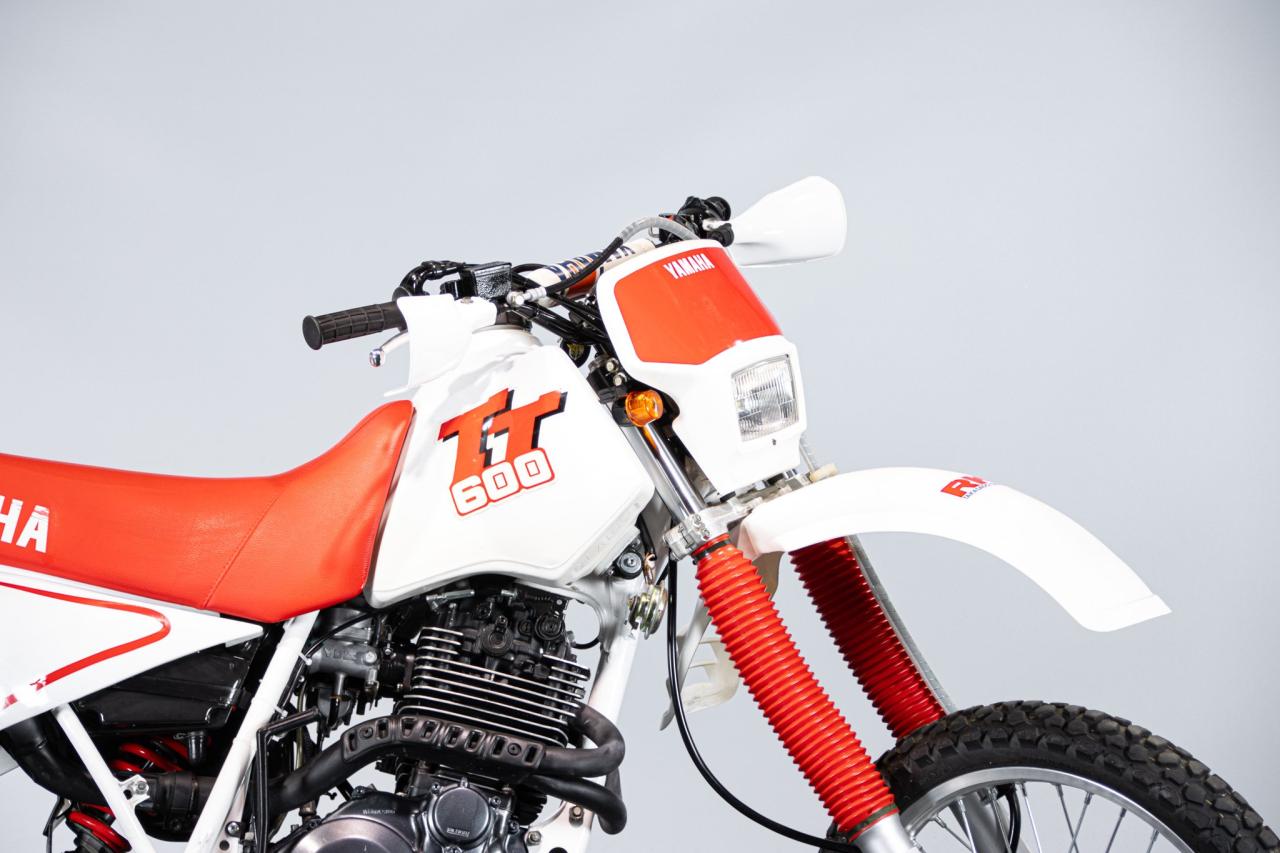 1986 Yamaha TT 600