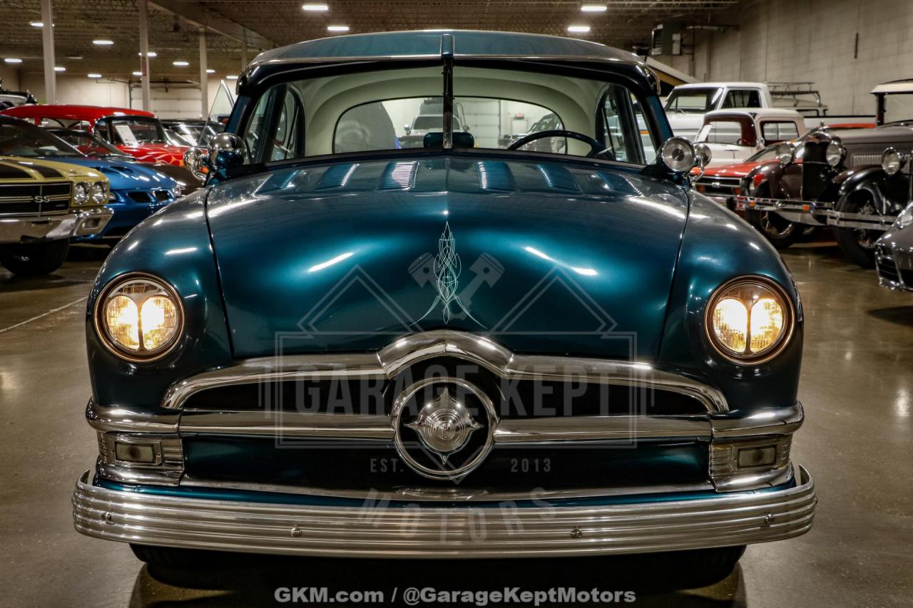 1950 Ford 2 Door Sedan
