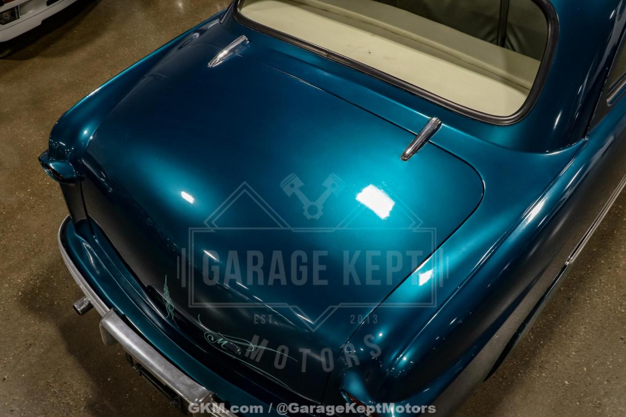 1950 Ford 2 Door Sedan