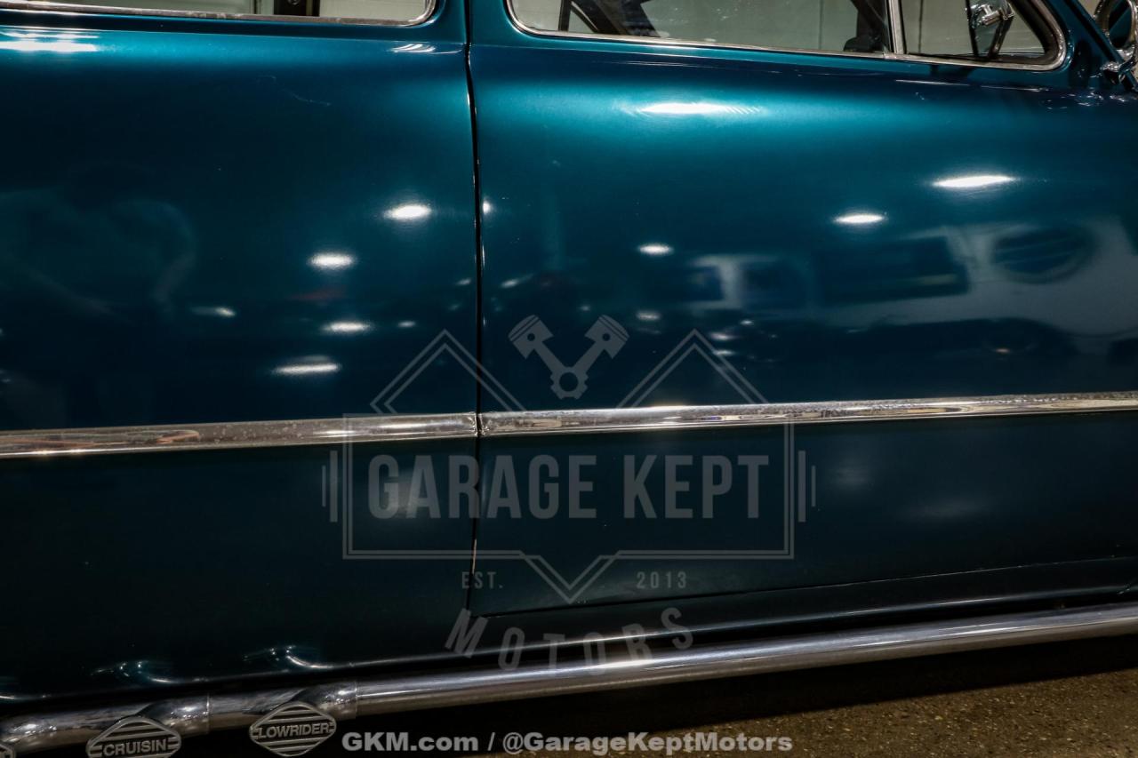 1950 Ford 2 Door Sedan