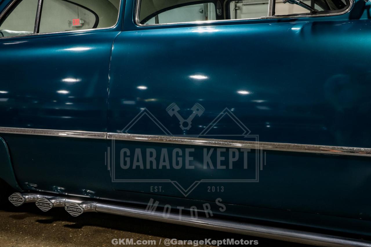 1950 Ford 2 Door Sedan