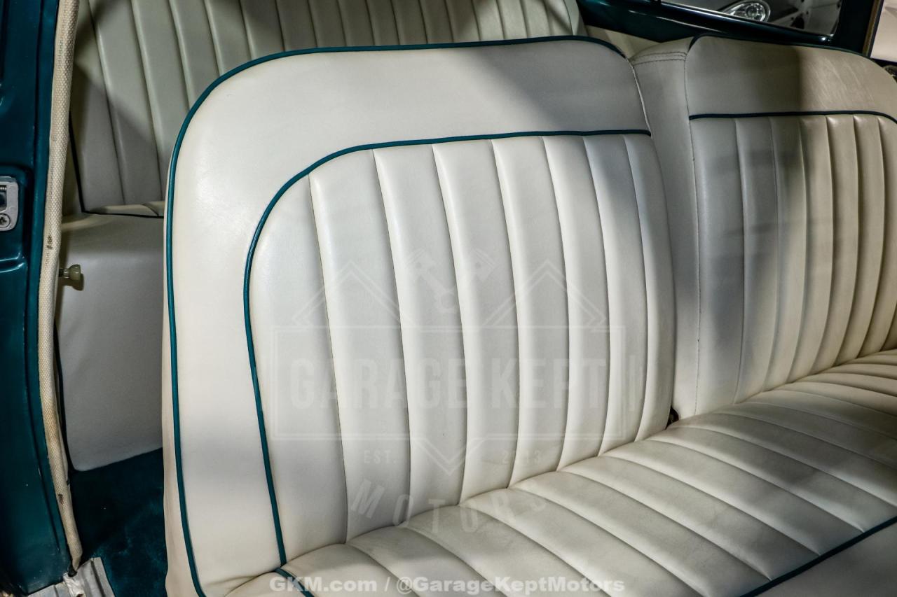 1950 Ford 2 Door Sedan