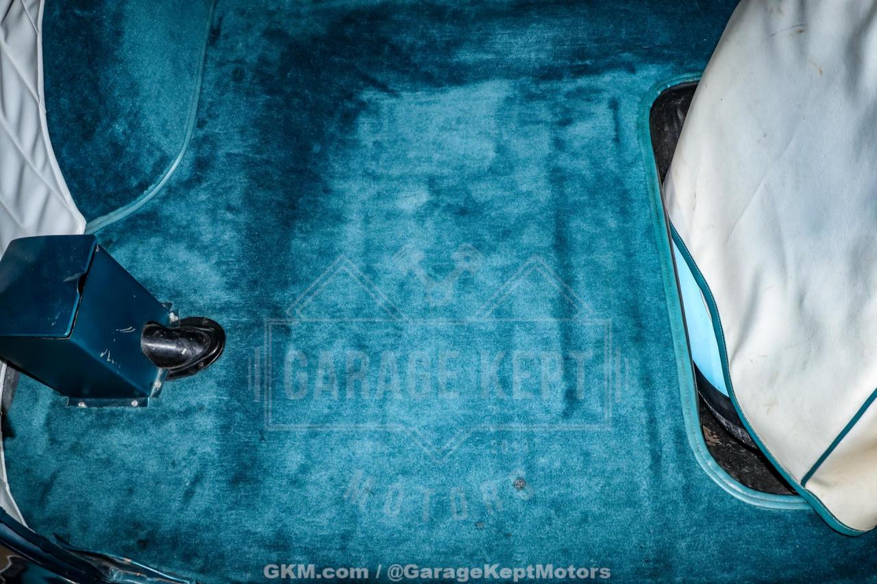 1950 Ford 2 Door Sedan