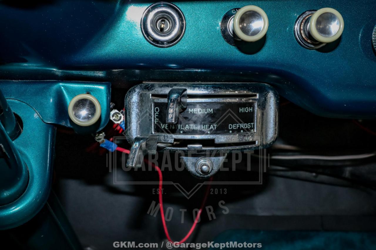 1950 Ford 2 Door Sedan