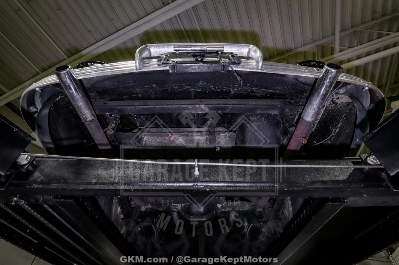 1950 Ford 2 Door Sedan