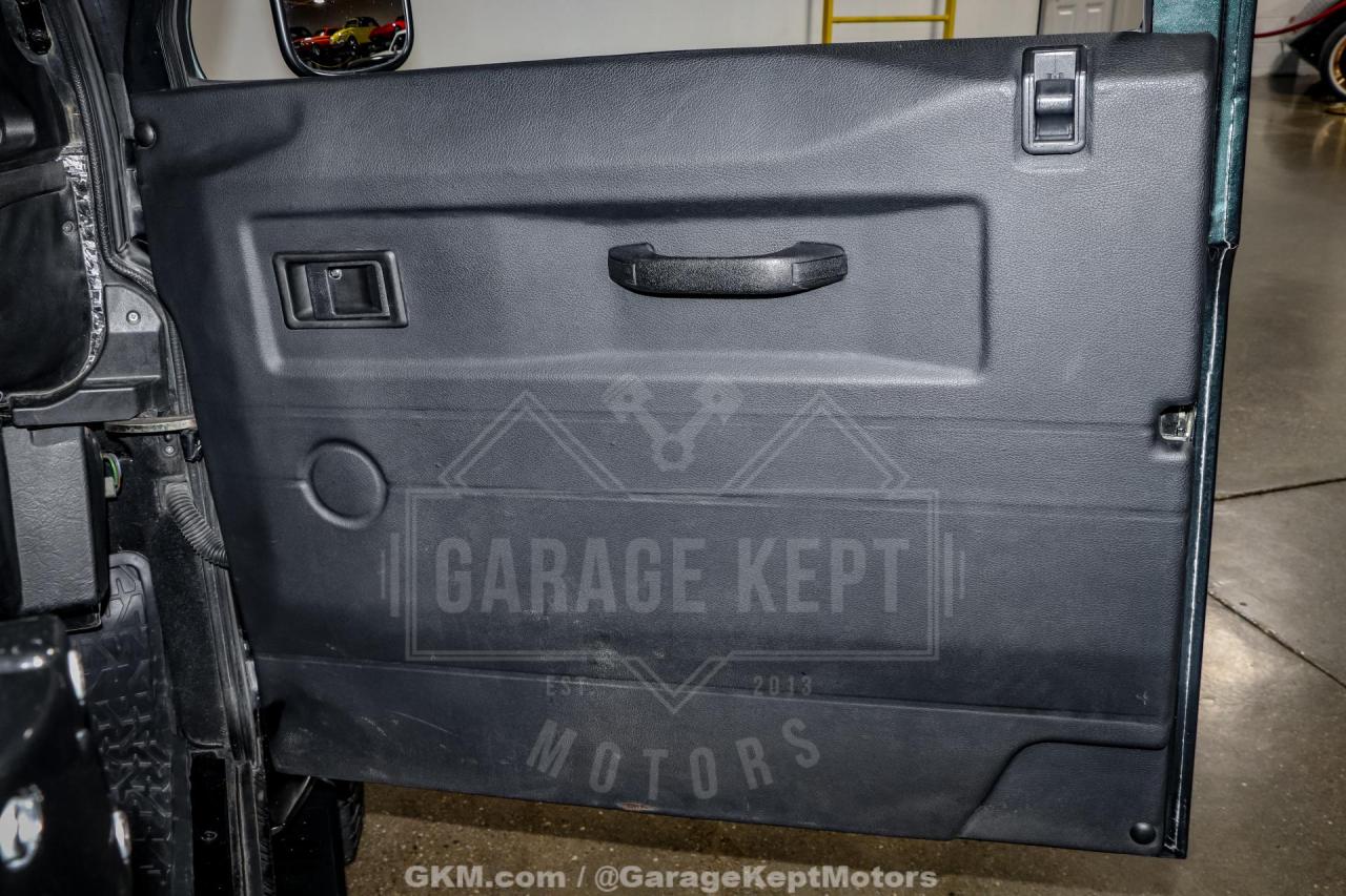 1993 Land Rover Defender