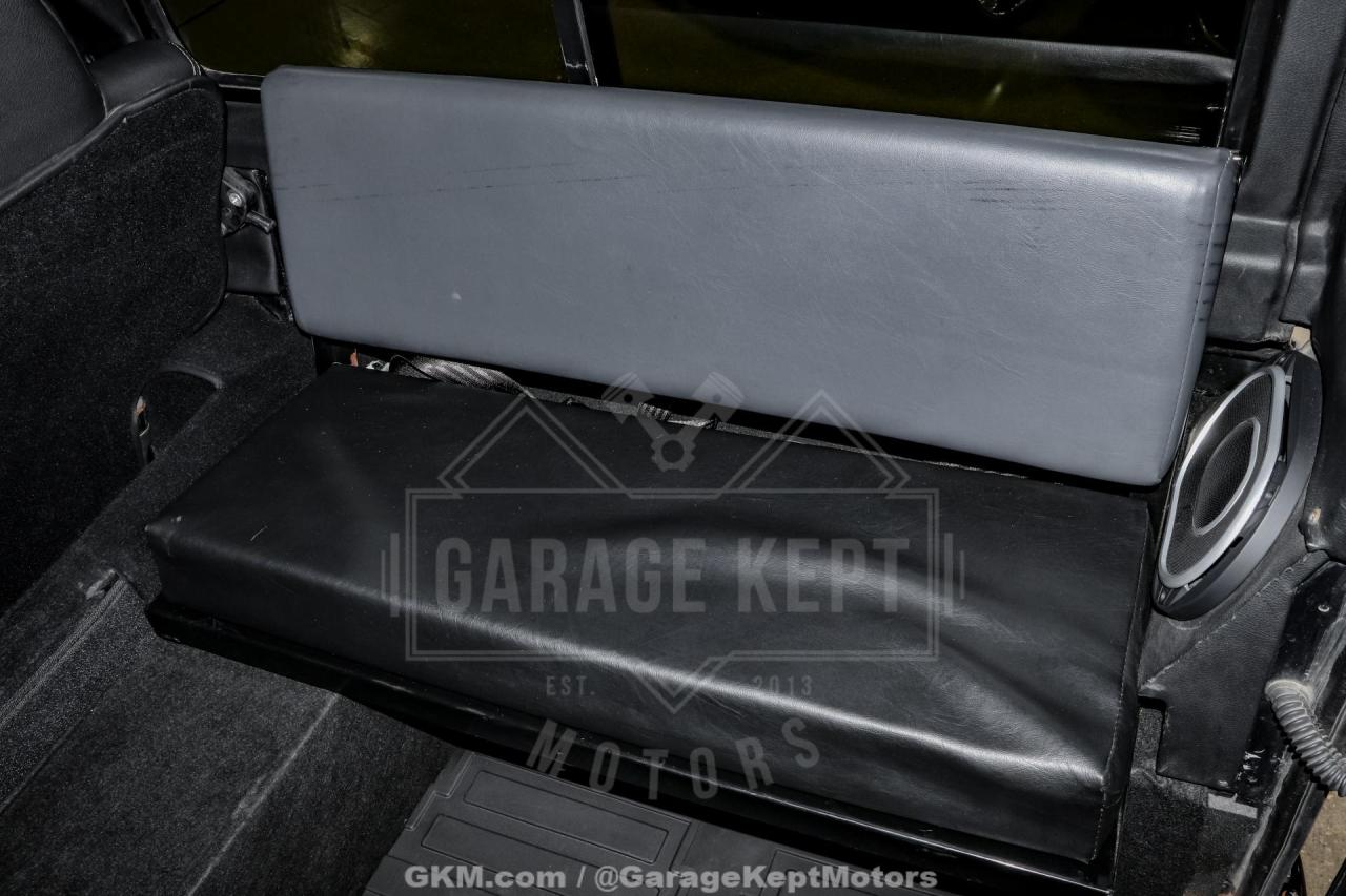 1993 Land Rover Defender