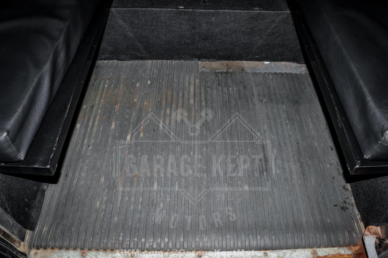 1993 Land Rover Defender