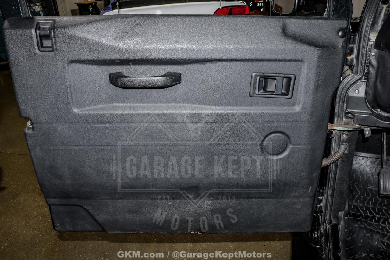 1993 Land Rover Defender