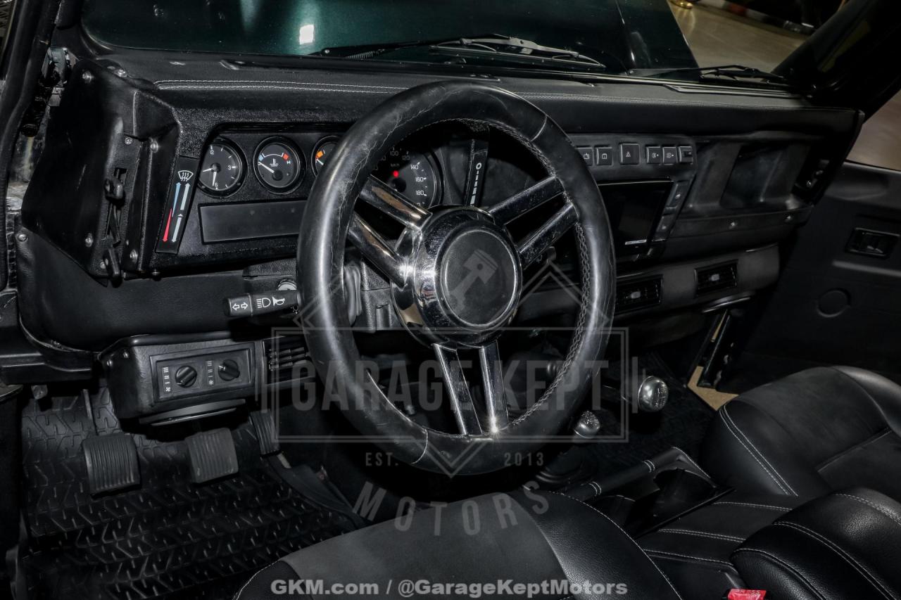 1993 Land Rover Defender