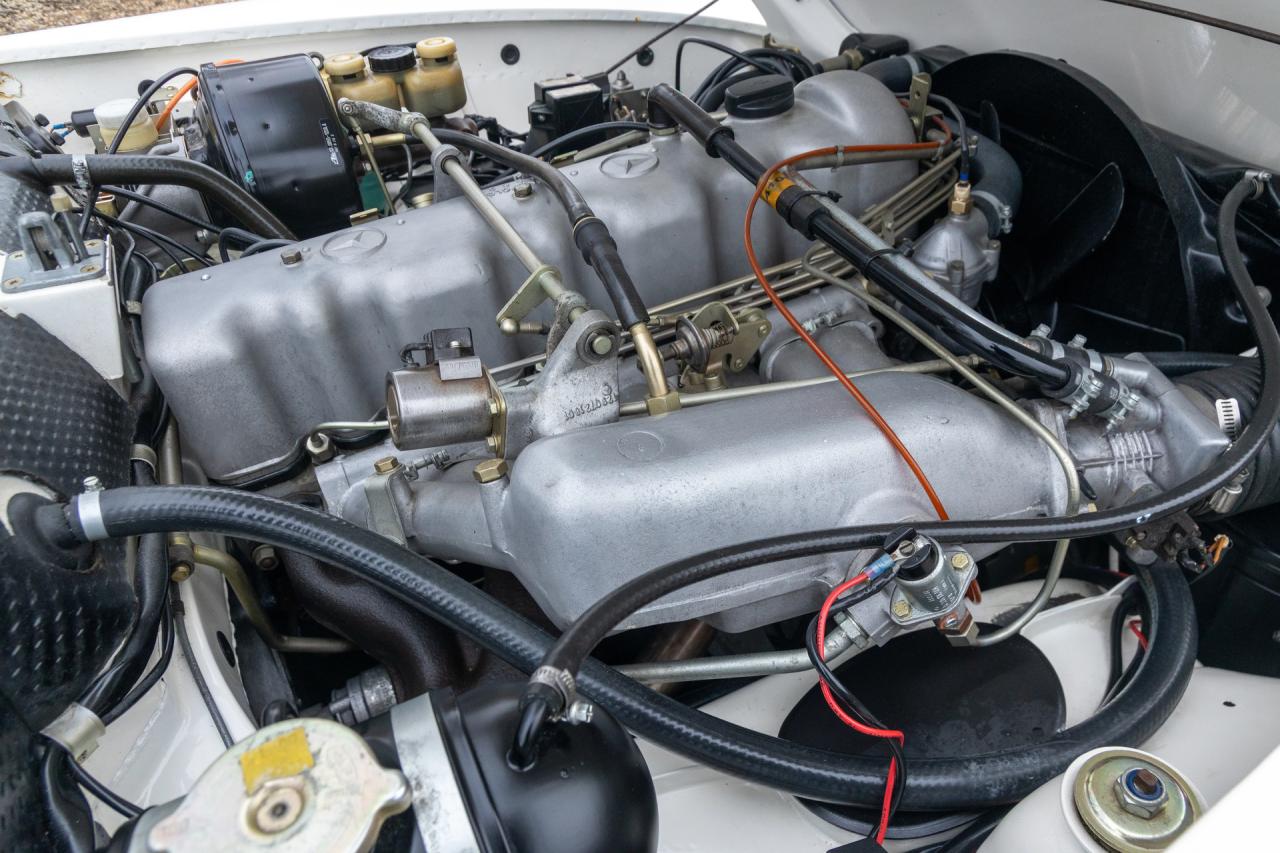 1970 Mercedes - Benz SL 280 Pagode