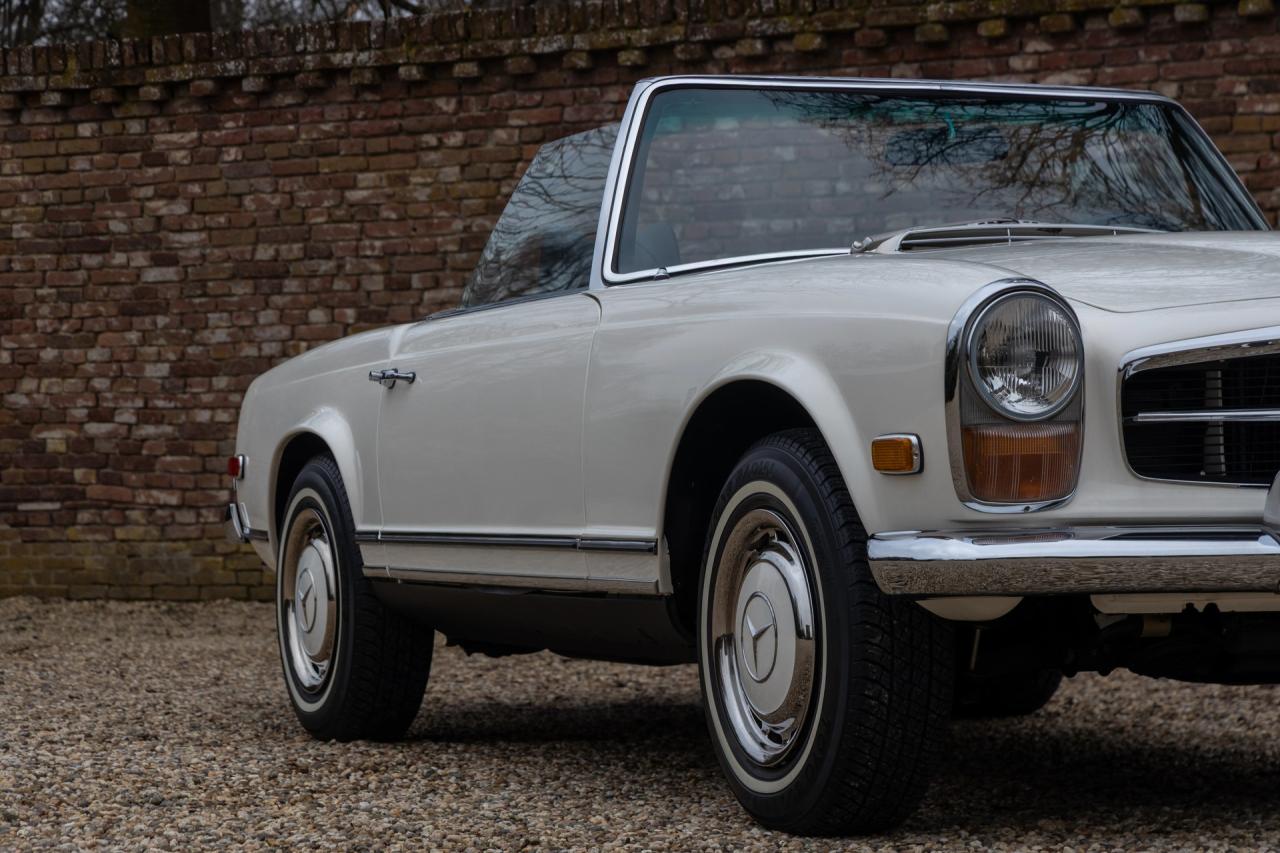 1970 Mercedes - Benz SL 280 Pagode