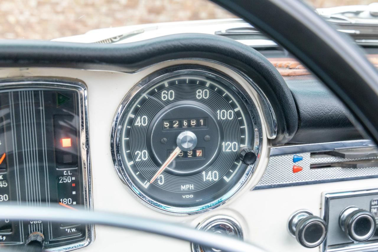 1970 Mercedes - Benz SL 280 Pagode