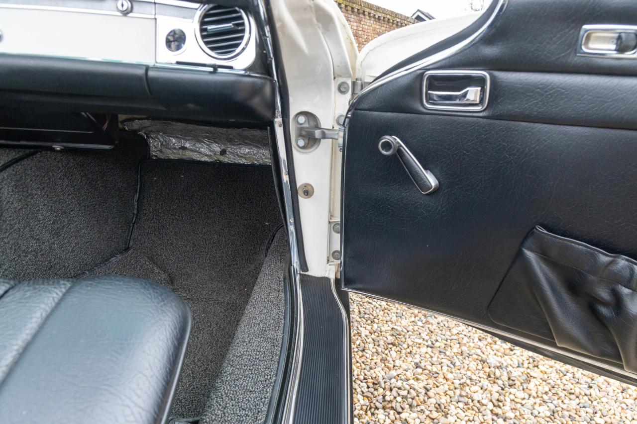 1970 Mercedes - Benz SL 280 Pagode