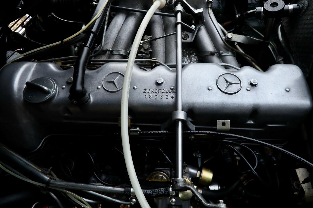 1970 Mercedes - Benz Mercedes Benz 280 SL Pagode &ldquo;MB Datenkarte correct&rdquo;