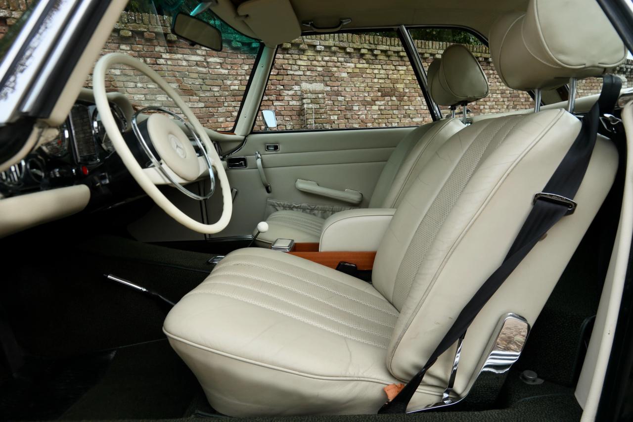 1970 Mercedes - Benz Mercedes Benz 280 SL Pagode &ldquo;MB Datenkarte correct&rdquo;