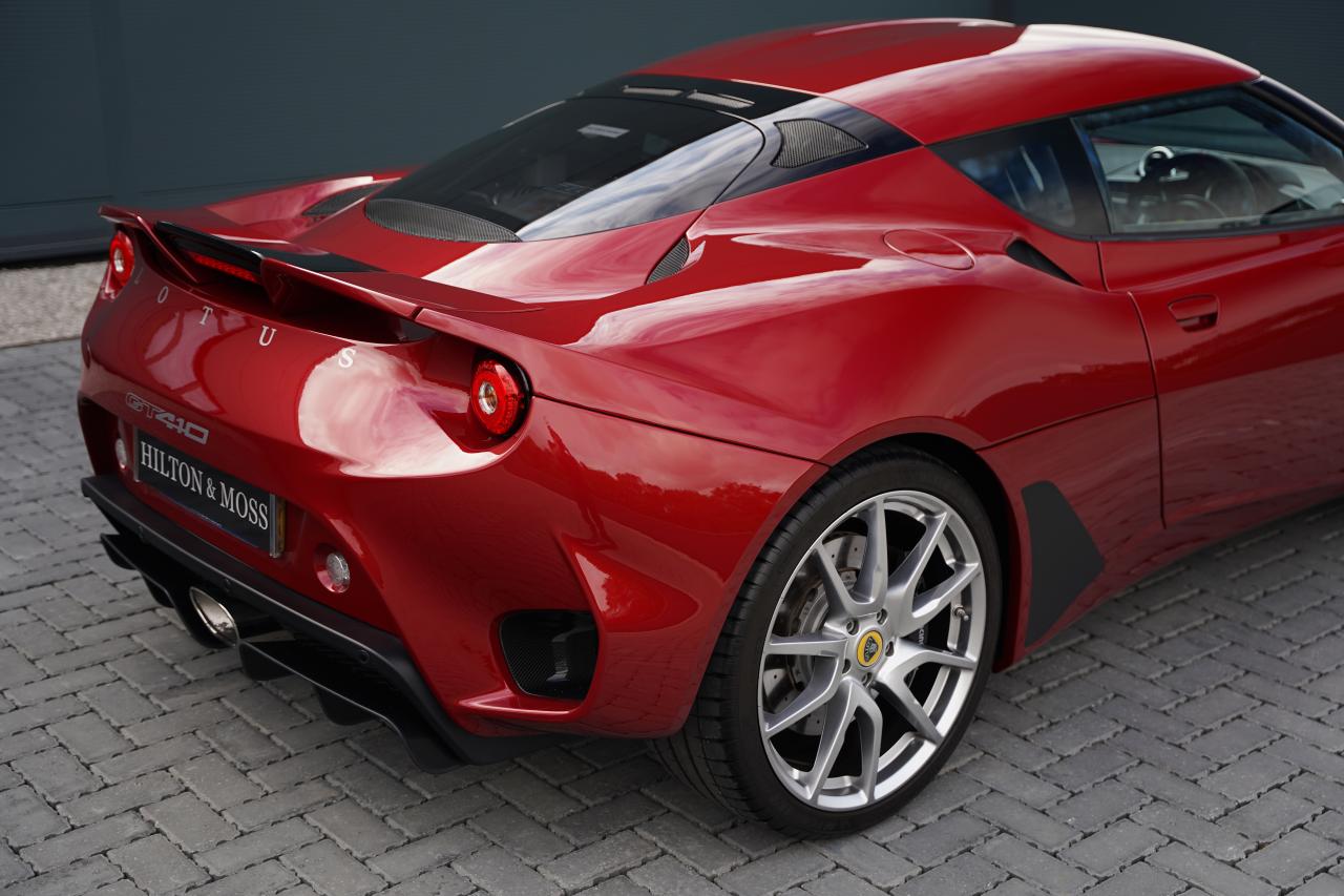 2022 Lotus Evora 