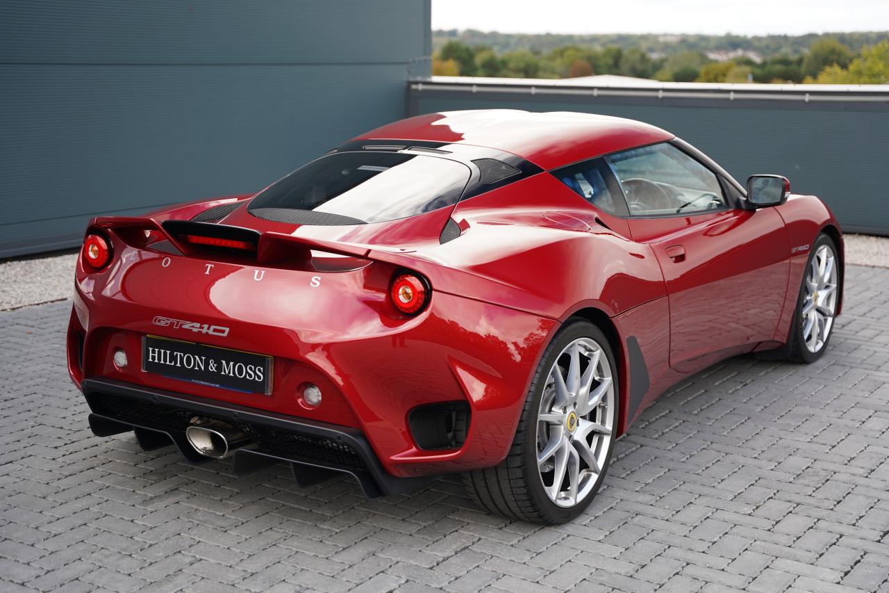2022 Lotus Evora 