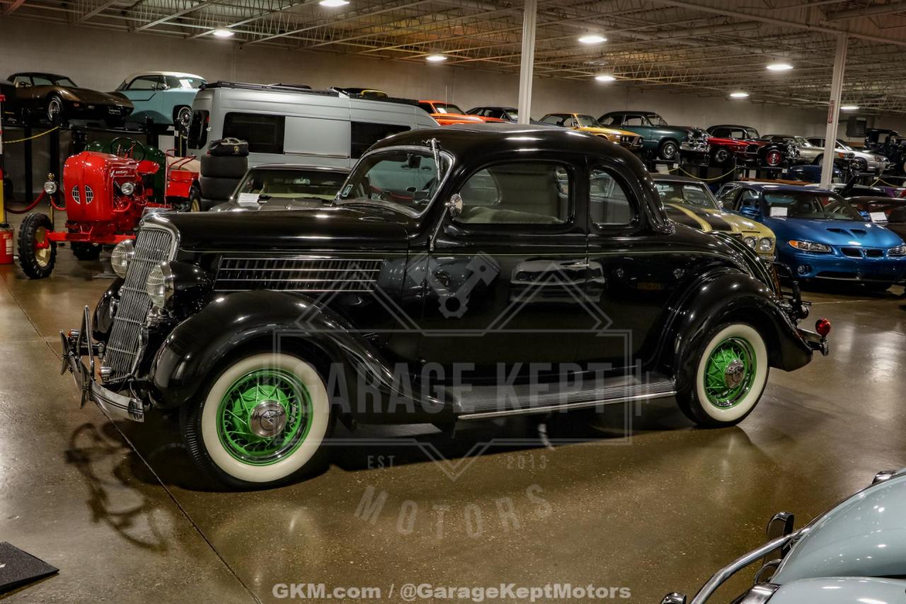 1935 Ford Coupe