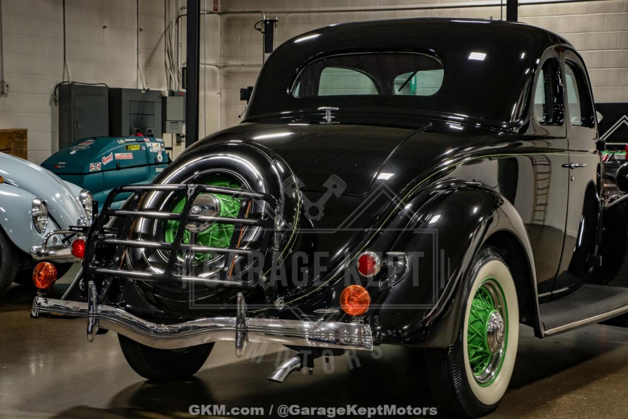 1935 Ford Coupe