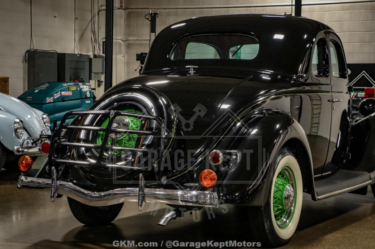 1935 Ford Coupe