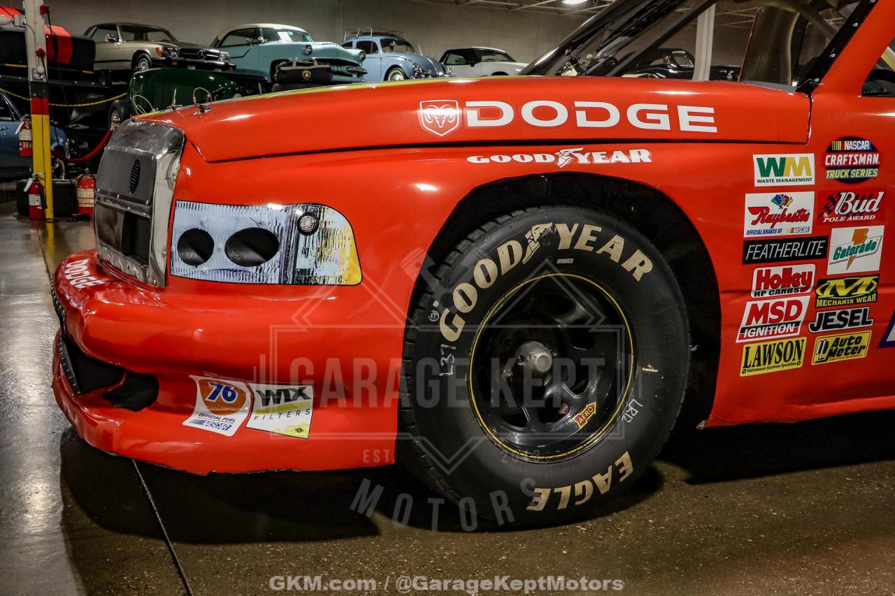 2002 Dodge Nascar