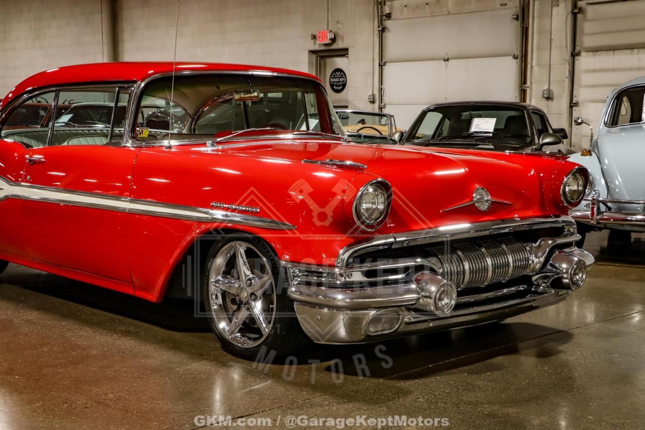 1957 Pontiac Chieftain