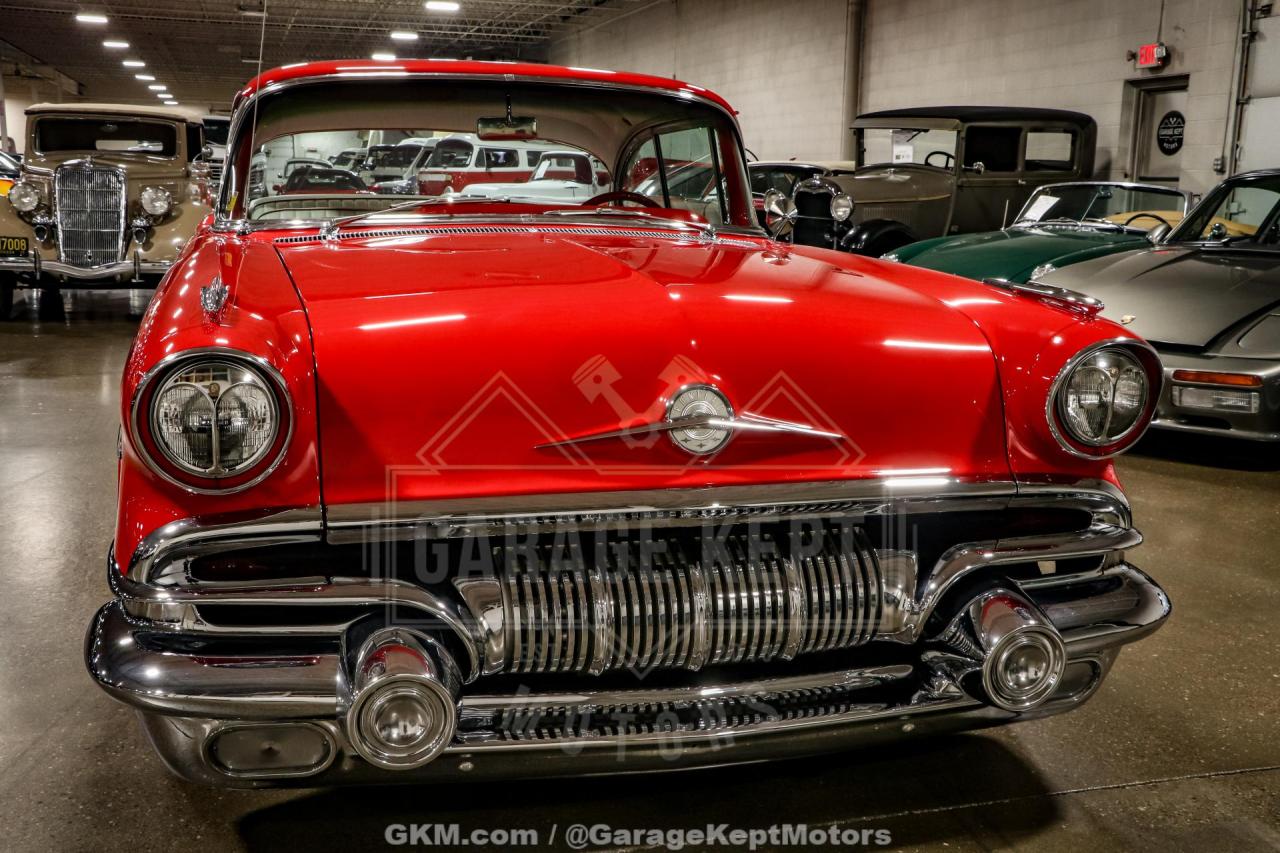 1957 Pontiac Chieftain