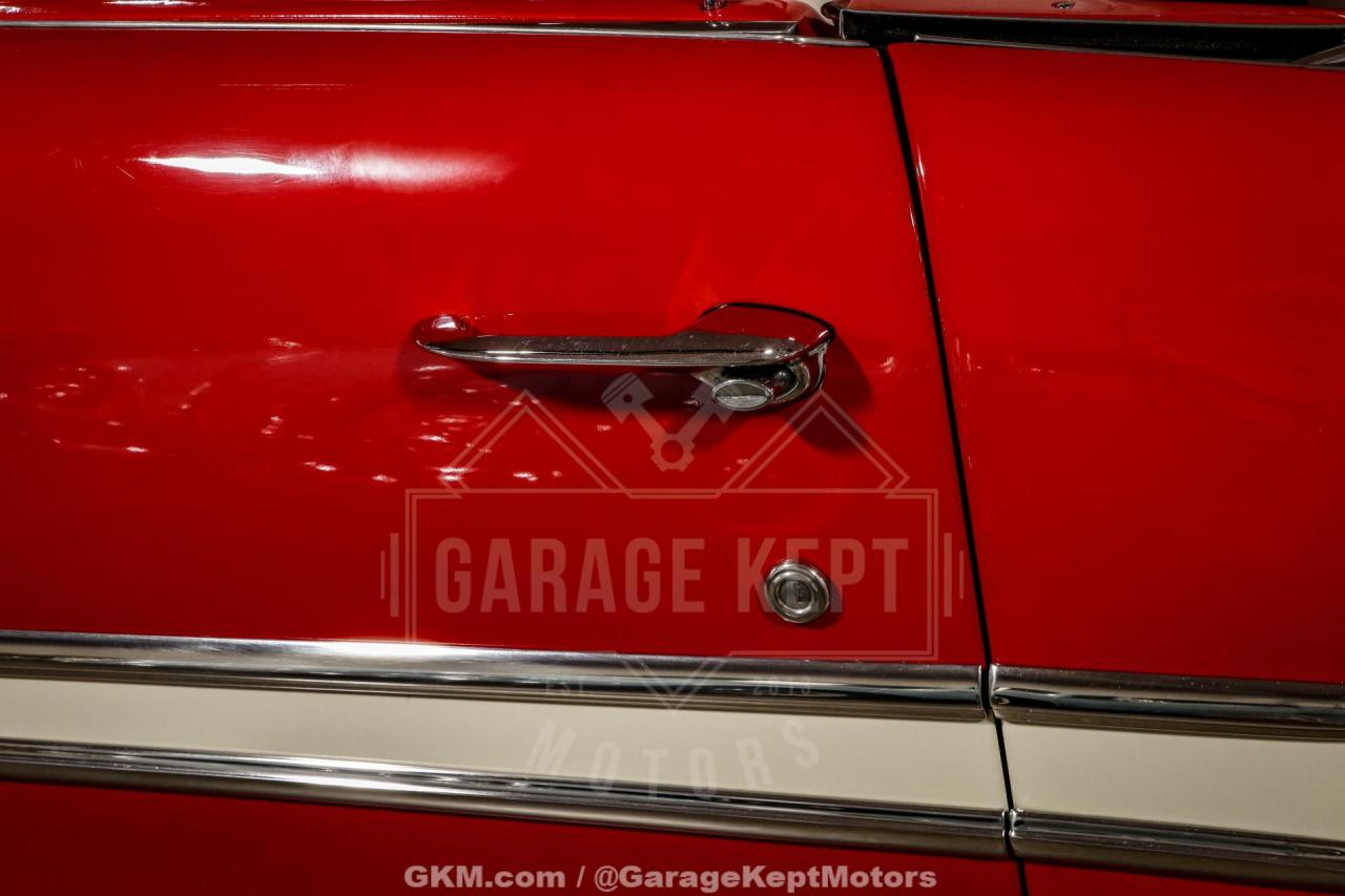 1957 Pontiac Chieftain