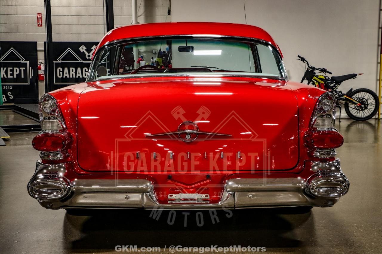 1957 Pontiac Chieftain