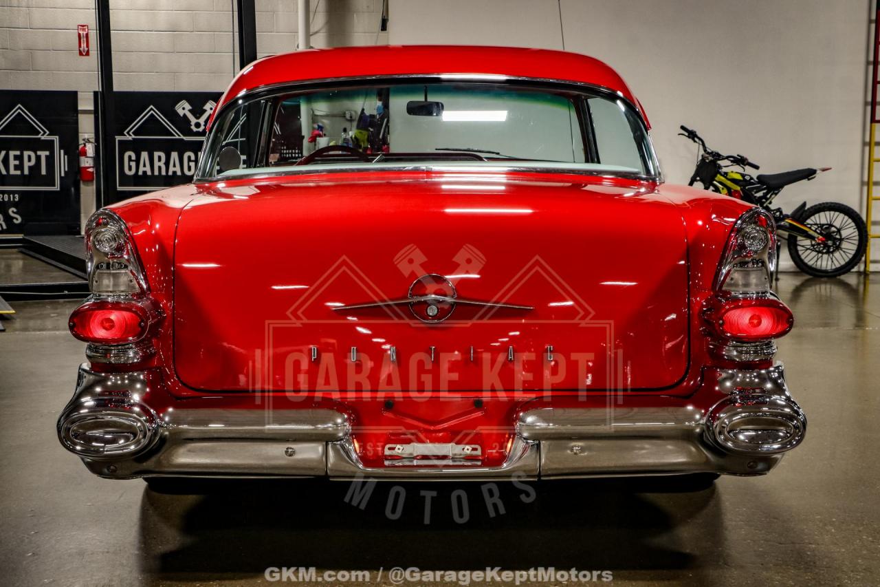 1957 Pontiac Chieftain