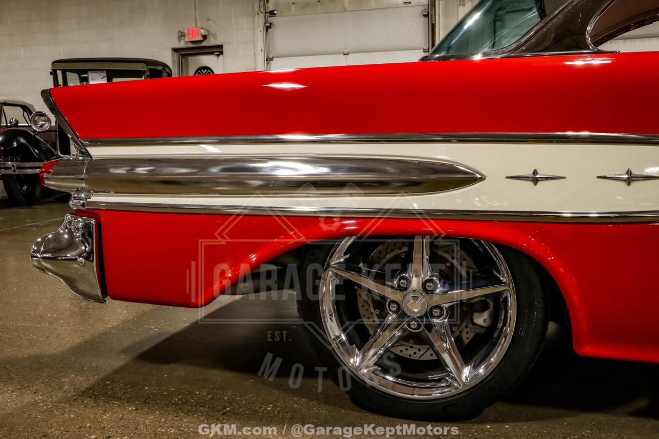 1957 Pontiac Chieftain