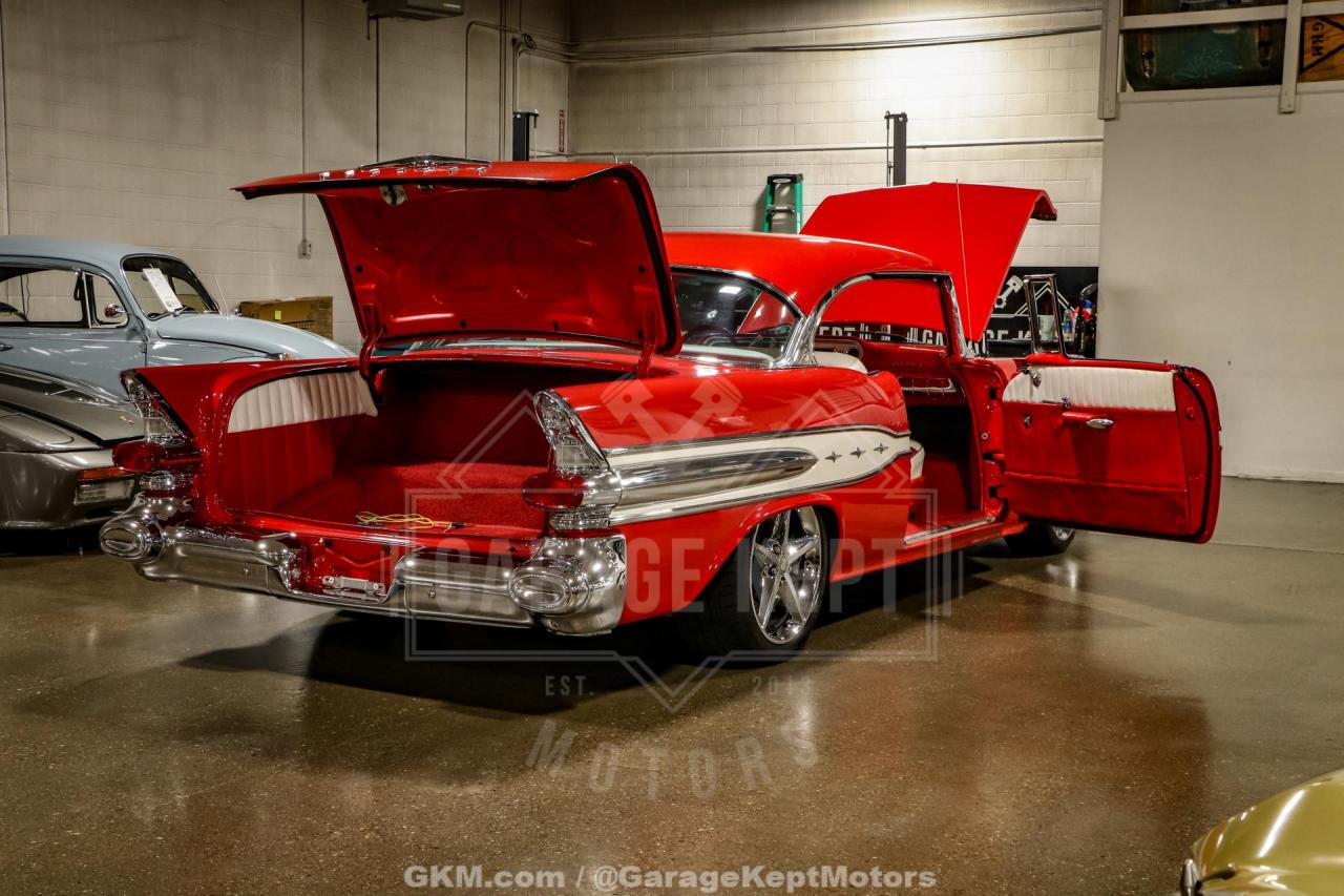 1957 Pontiac Chieftain