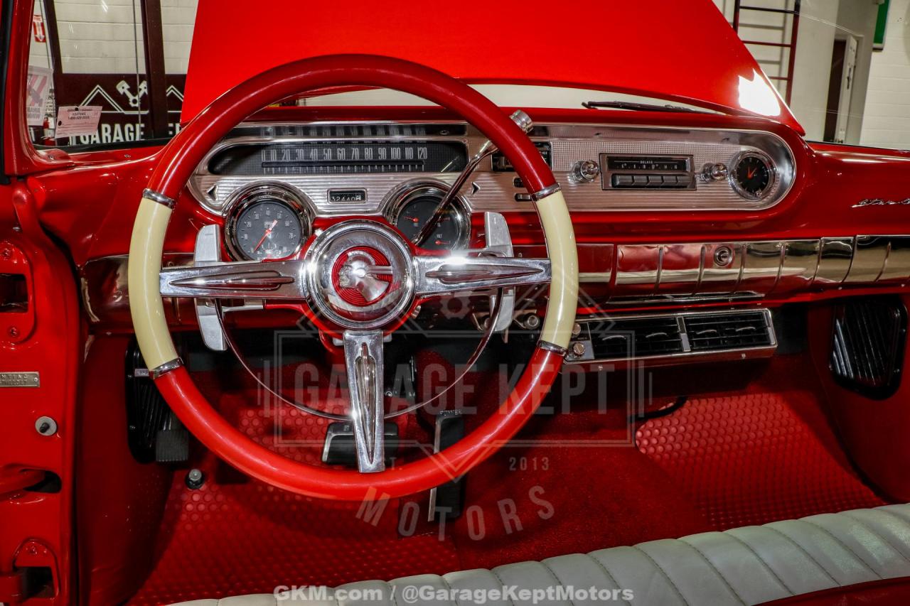 1957 Pontiac Chieftain