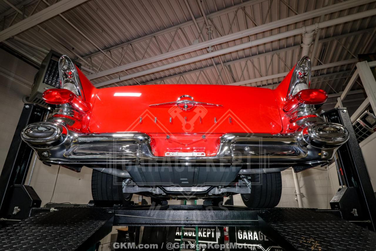 1957 Pontiac Chieftain