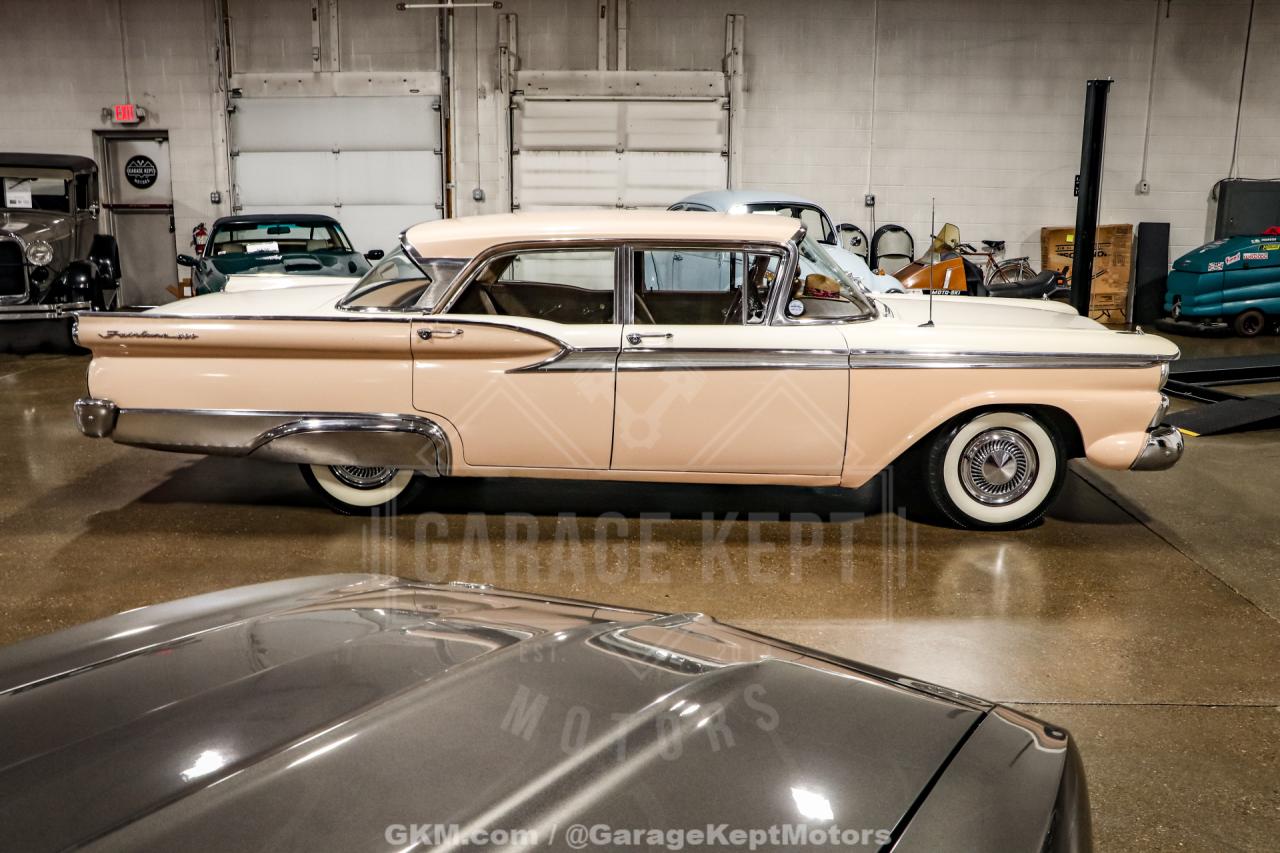 1959 Ford Fairlane