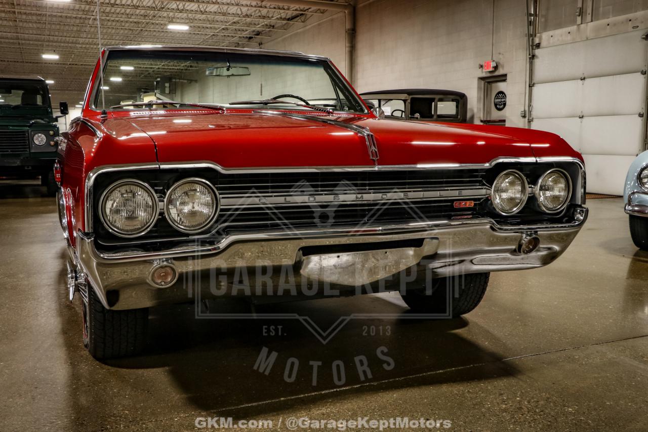 1965 Oldsmobile Cutlass 442 Convertible