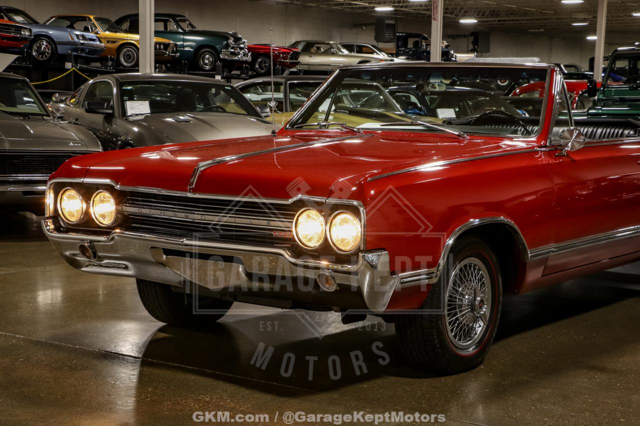 1965 Oldsmobile Cutlass 442 Convertible