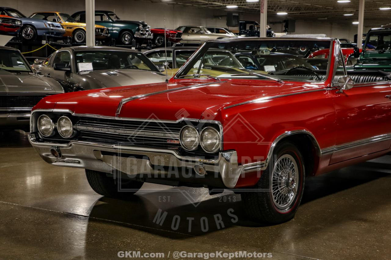 1965 Oldsmobile Cutlass 442 Convertible