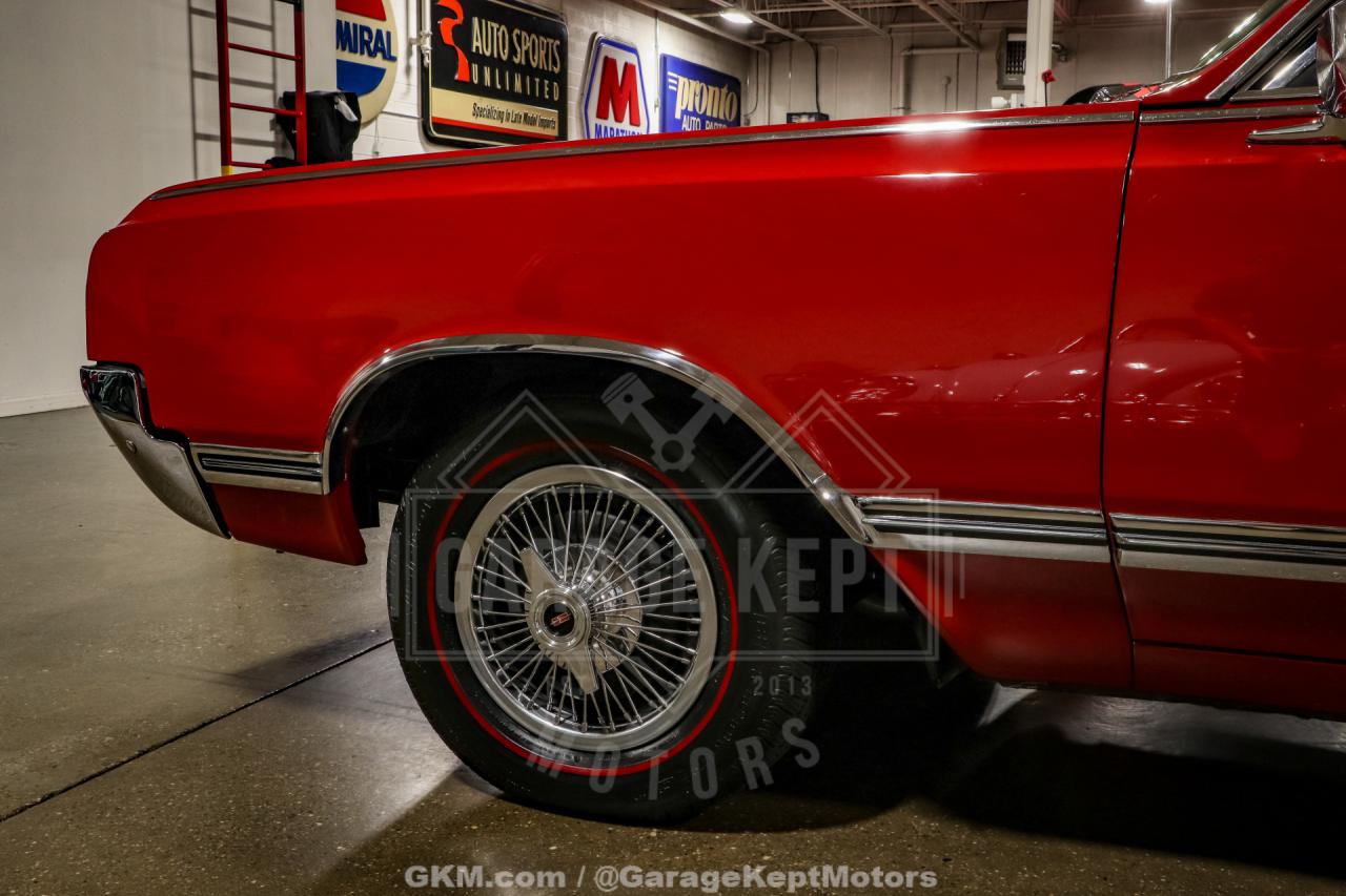 1965 Oldsmobile Cutlass 442 Convertible