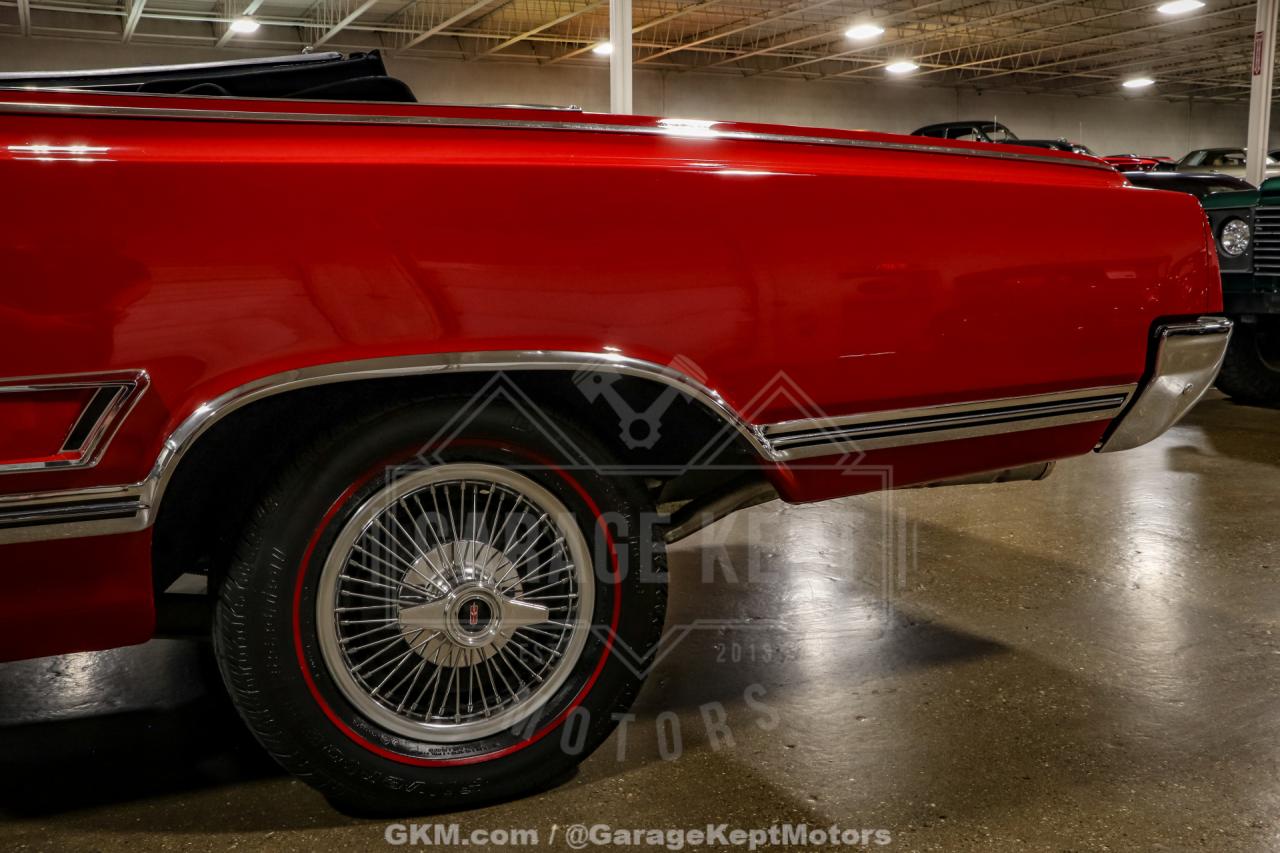 1965 Oldsmobile Cutlass 442 Convertible