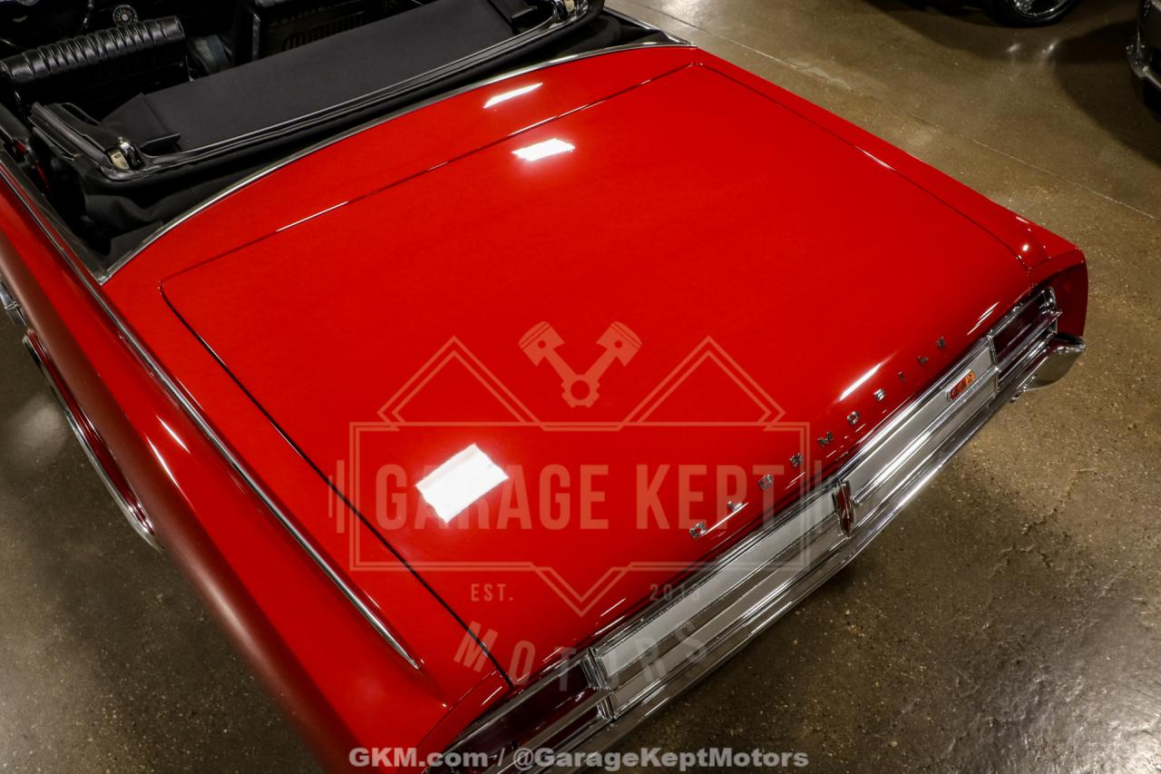 1965 Oldsmobile Cutlass 442 Convertible