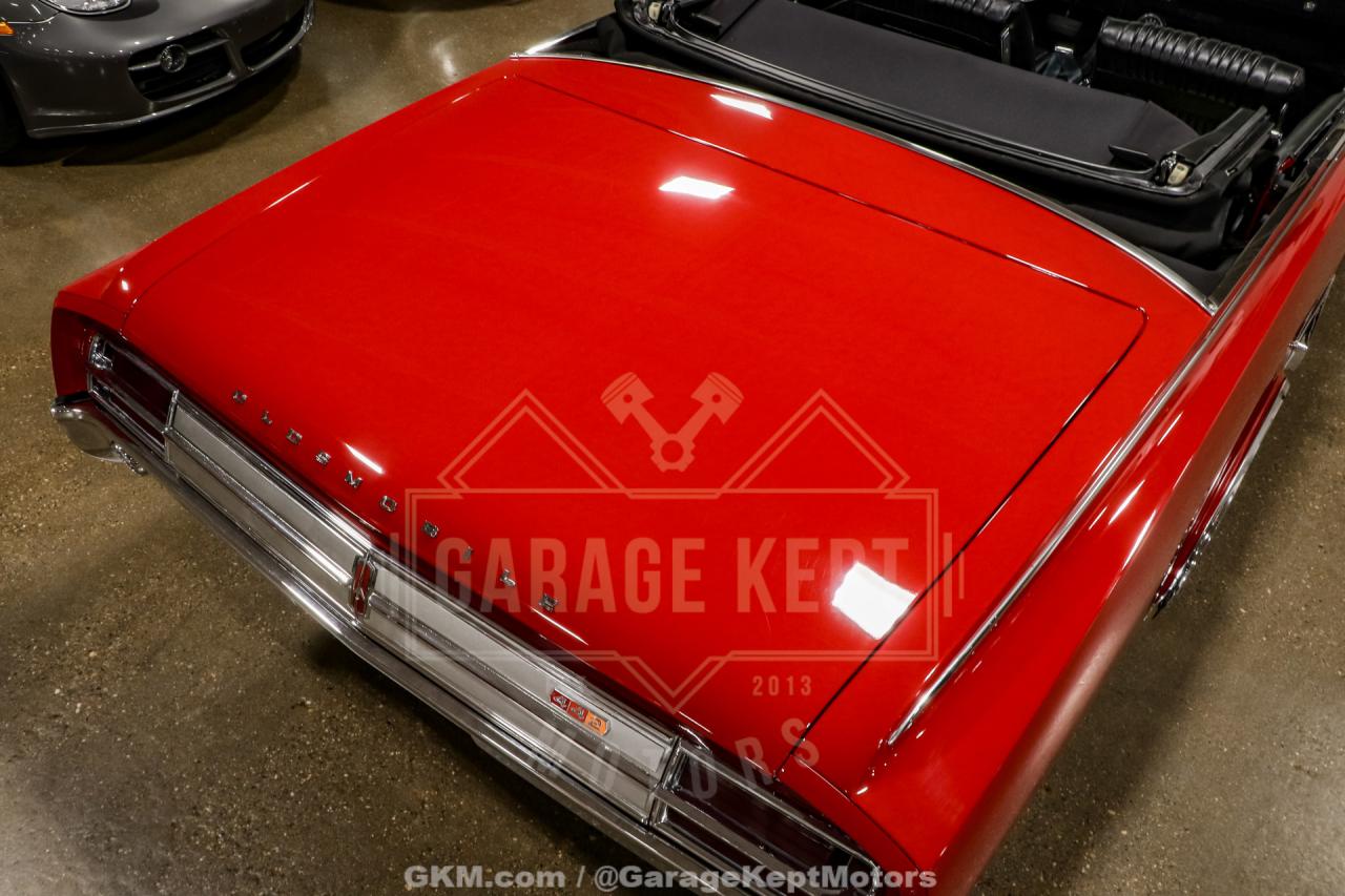 1965 Oldsmobile Cutlass 442 Convertible