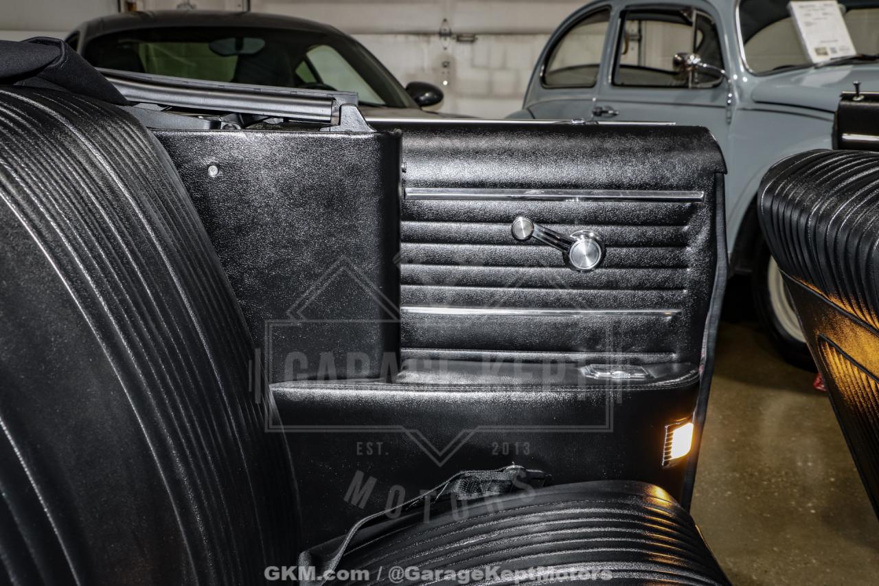 1965 Oldsmobile Cutlass 442 Convertible